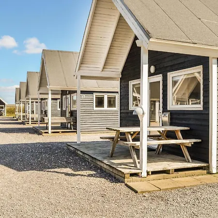 12 Holiday home
